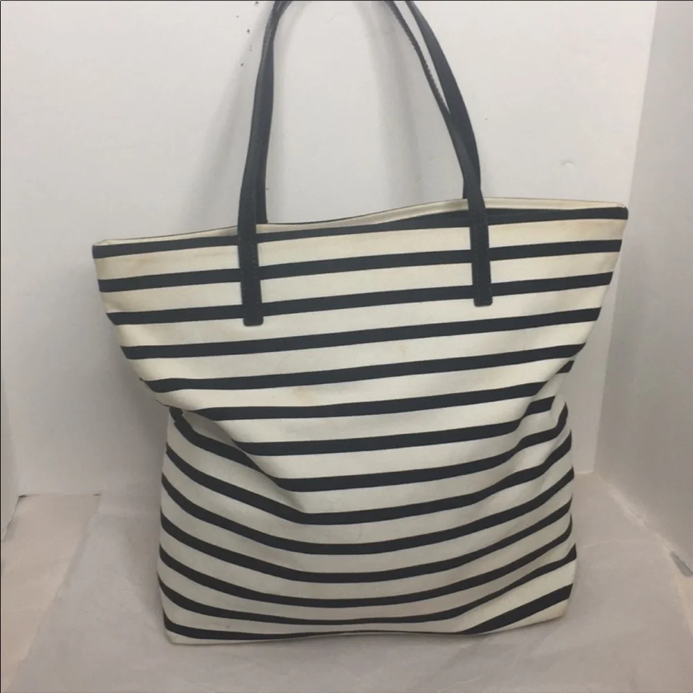Kate Spade New York DOWN THE RABBIT HOLE QUEEN BEE
